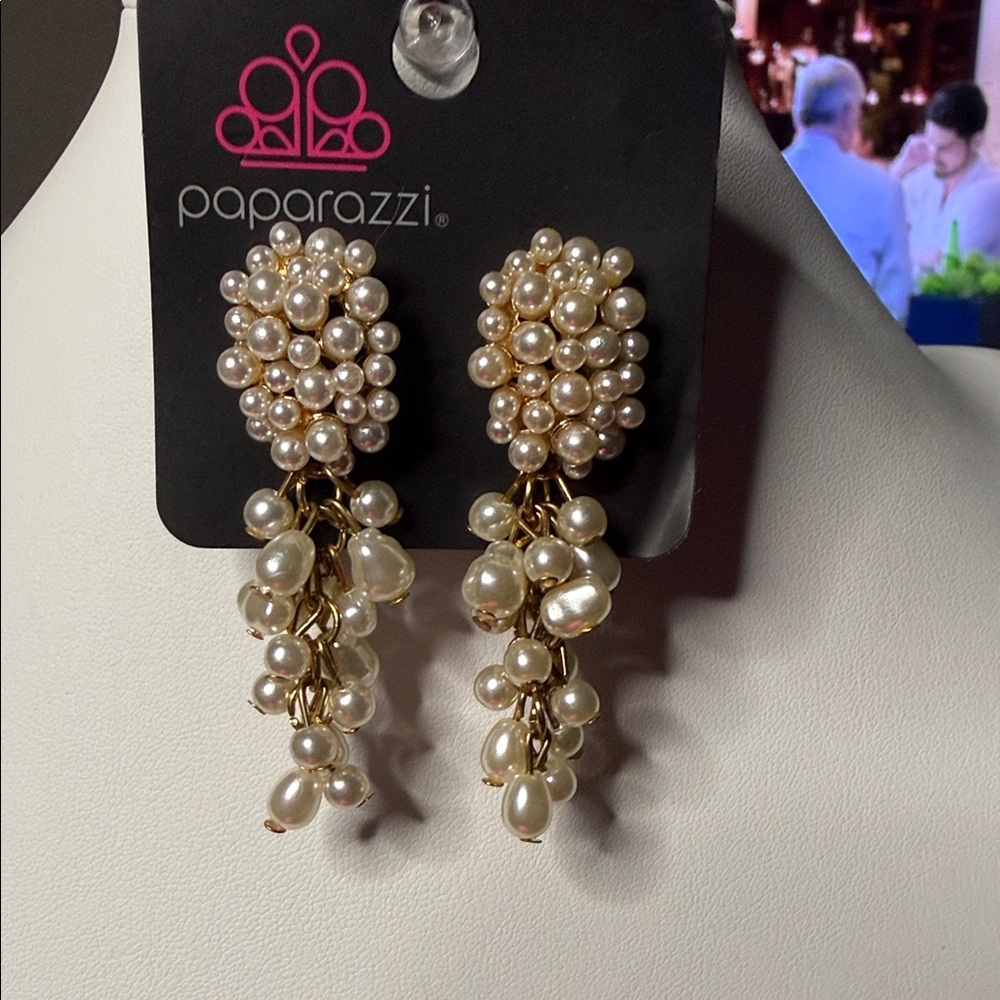 Paparazzi Gold and White Pearl Cluster Earrings